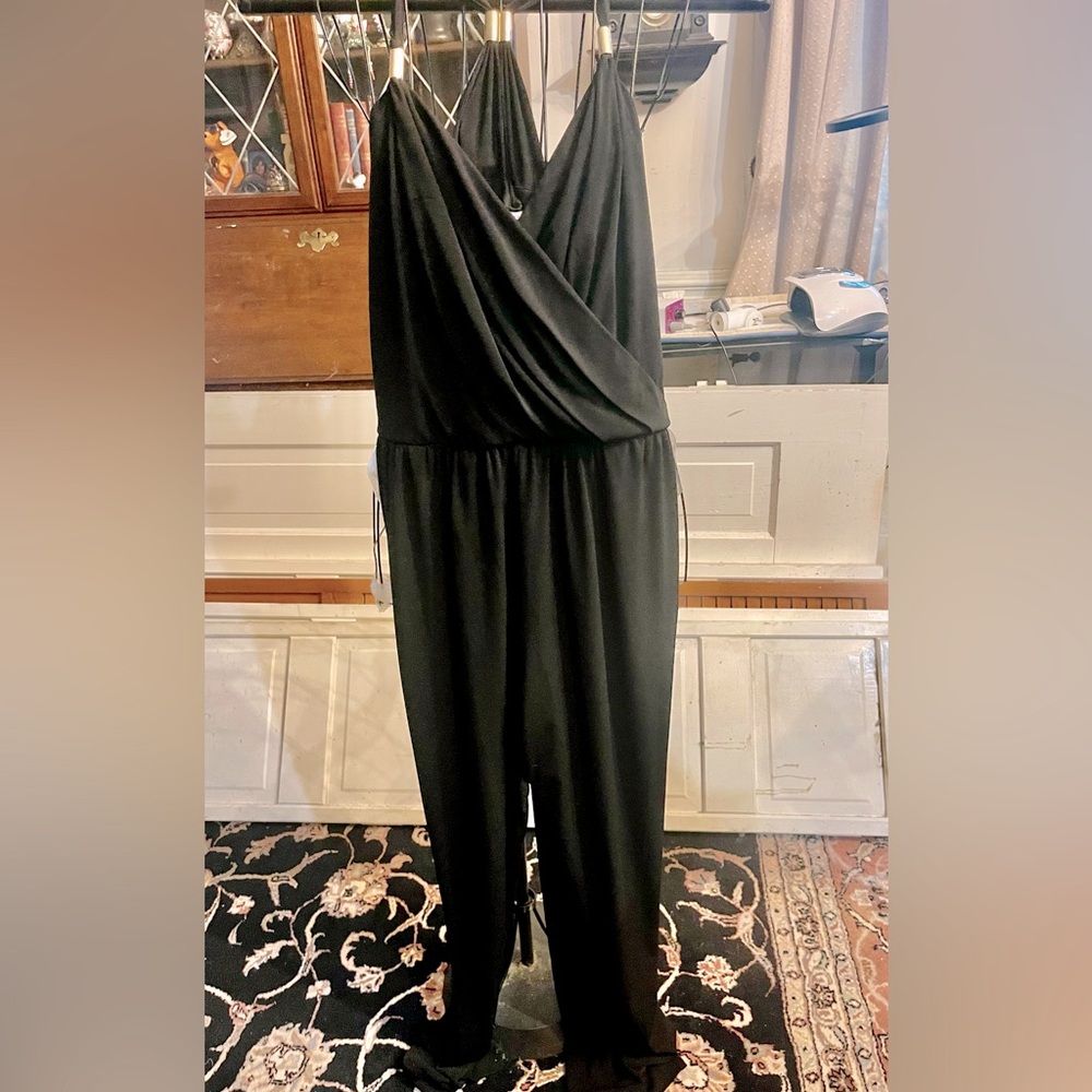 Black Jennifer Lopez Jumper